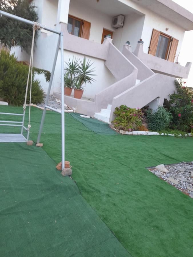 Papadiokampos Maissonete Roussa Limni Buitenkant foto