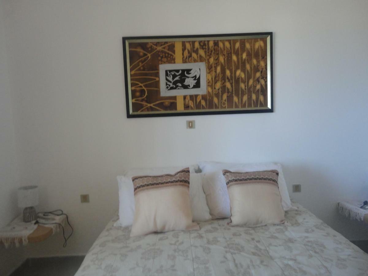 Papadiokampos Maissonete Roussa Limni Buitenkant foto